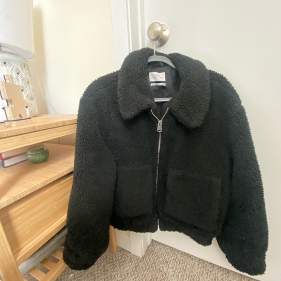 Urban outfitters black puffer jacket - Picture 2 of 4